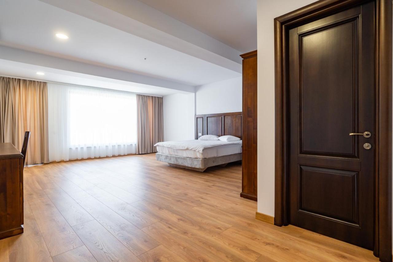 Voyager Otel Navodari Dış mekan fotoğraf