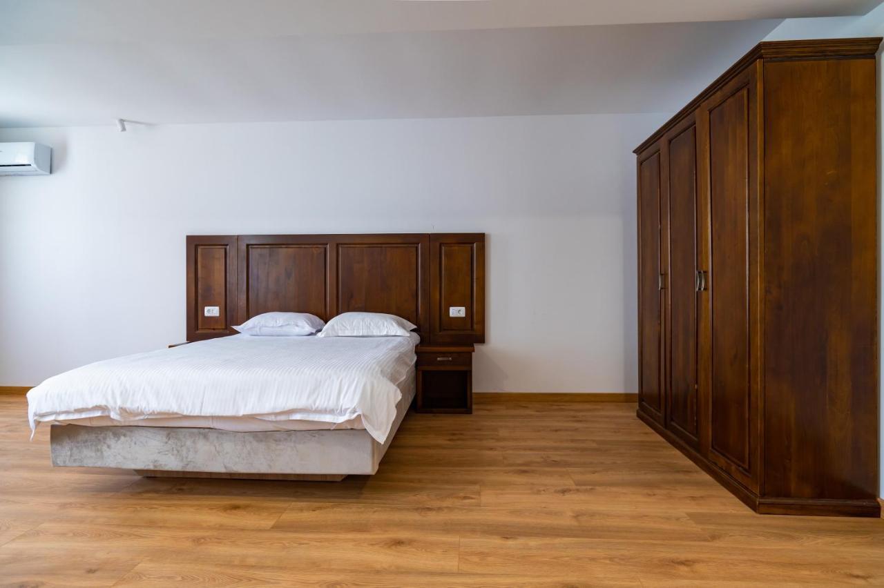 Voyager Otel Navodari Dış mekan fotoğraf
