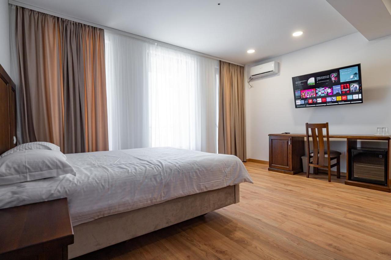 Voyager Otel Navodari Dış mekan fotoğraf