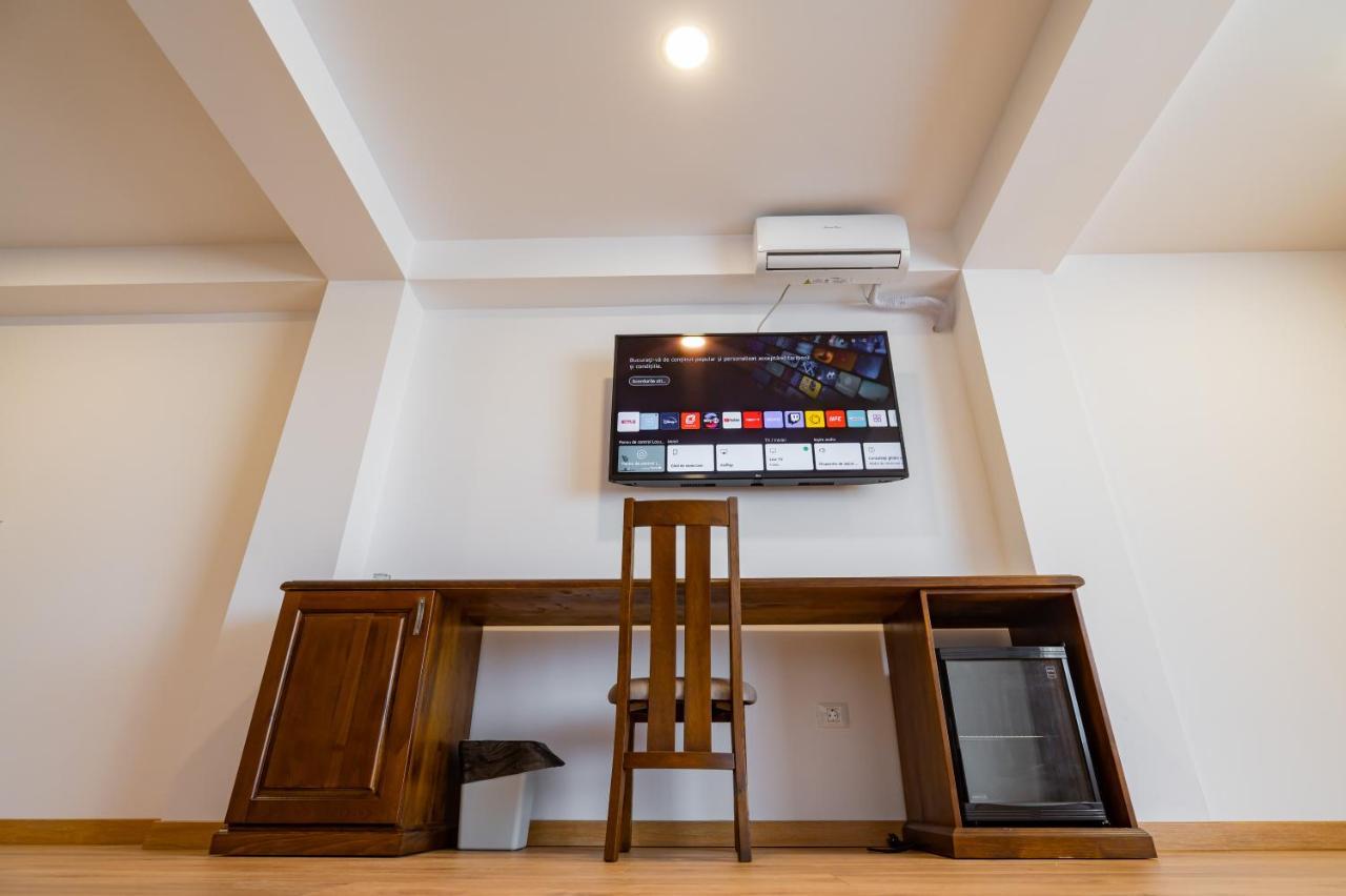 Voyager Otel Navodari Dış mekan fotoğraf