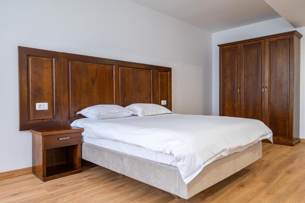 Voyager Otel Navodari Dış mekan fotoğraf