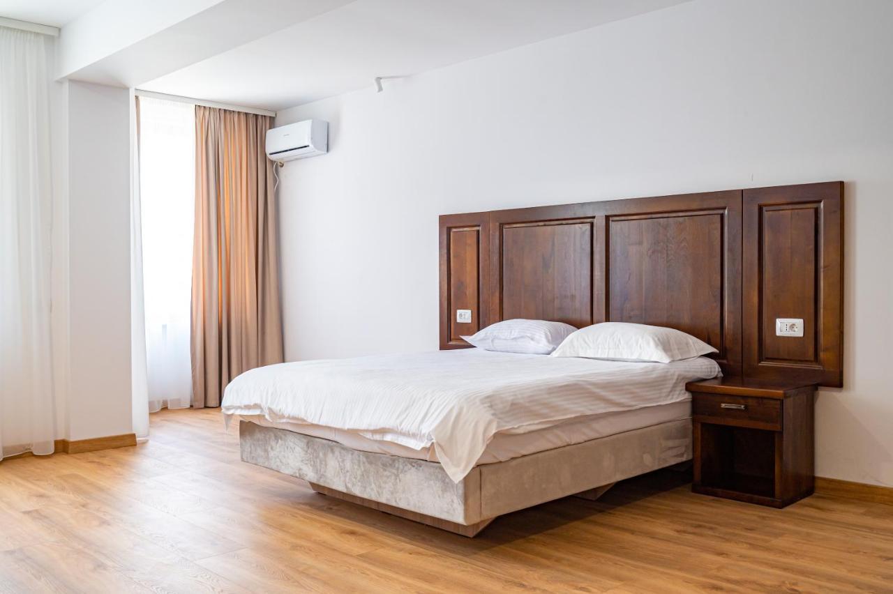 Voyager Otel Navodari Dış mekan fotoğraf