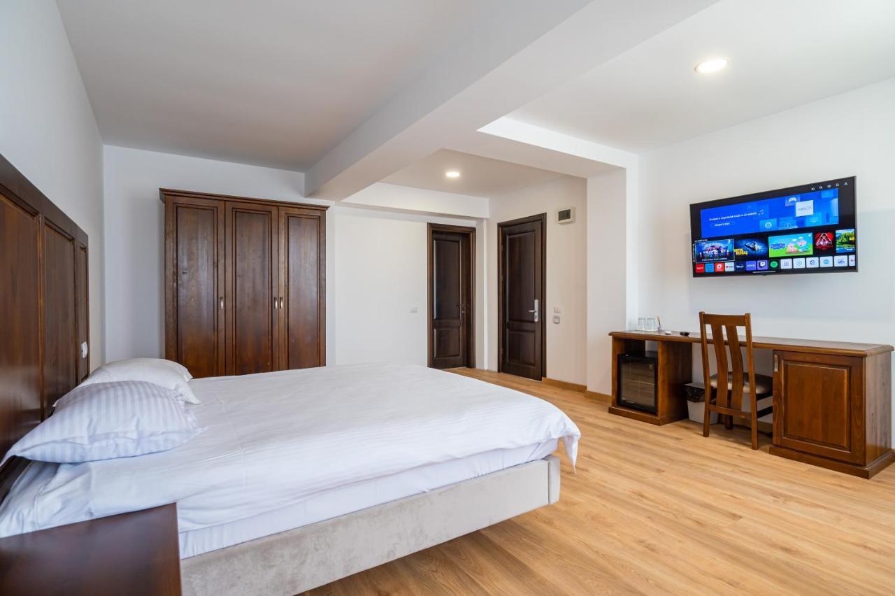 Voyager Otel Navodari Dış mekan fotoğraf