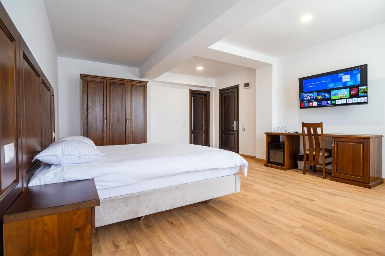 Voyager Otel Navodari Dış mekan fotoğraf