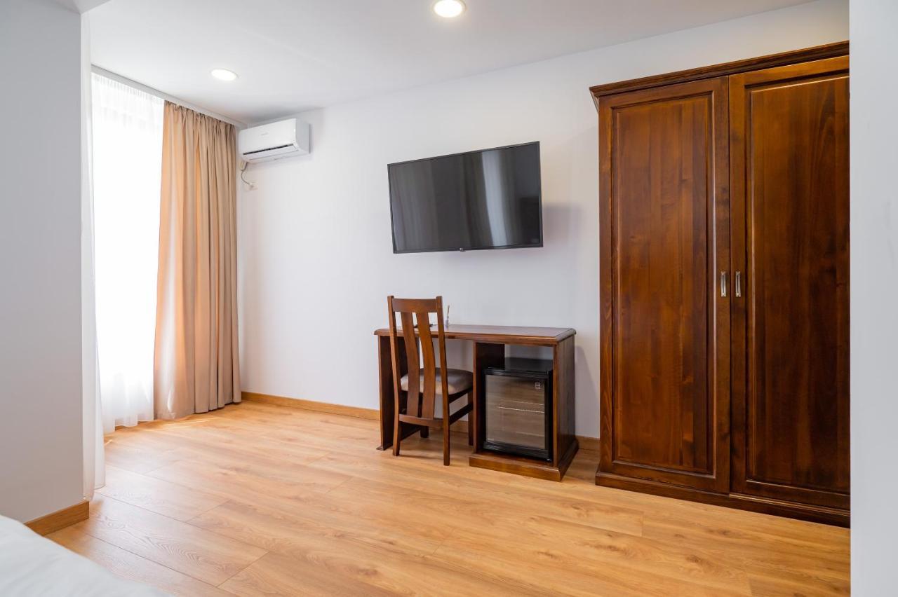 Voyager Otel Navodari Dış mekan fotoğraf
